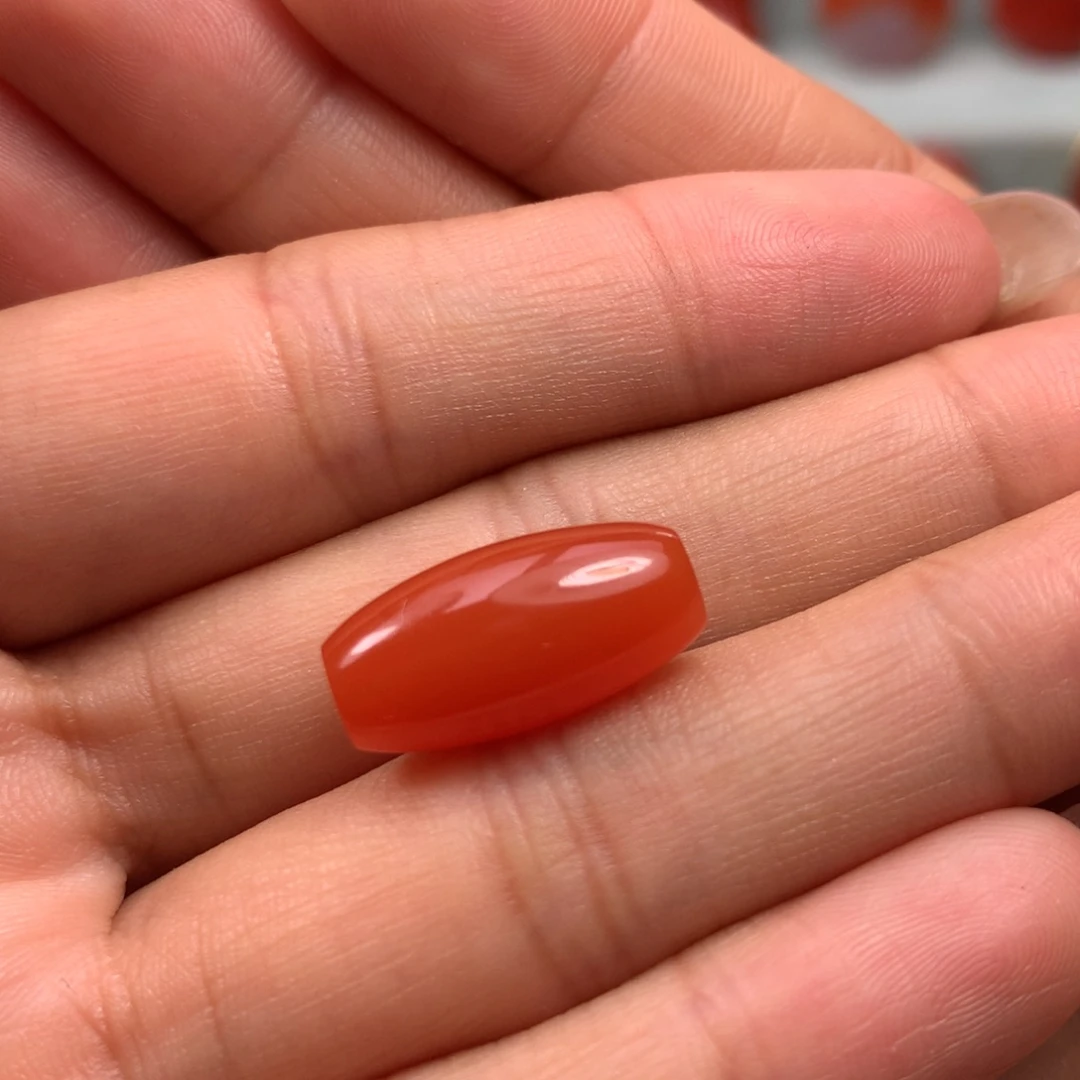 未镶嵌桶珠南红玛瑙