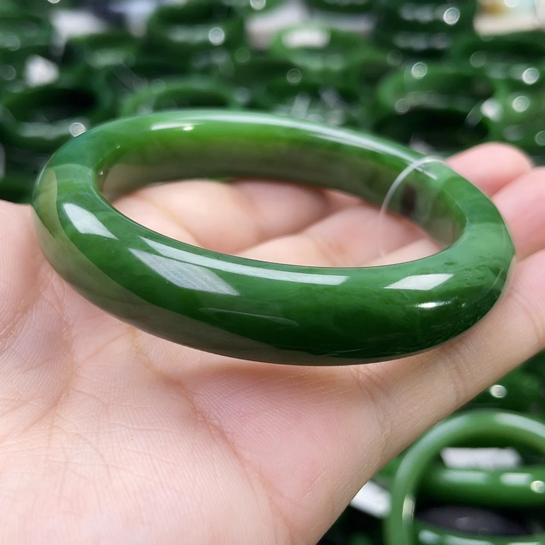 未镶嵌手镯和田玉（碧玉）