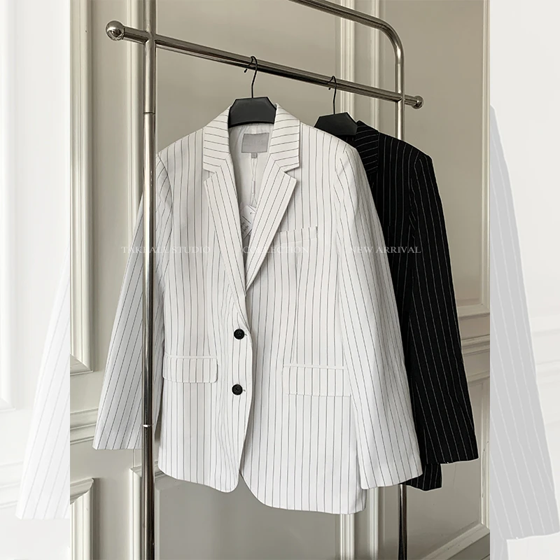 【特价】中性有腔调版型显瘦时髦条纹西装YD212045-B