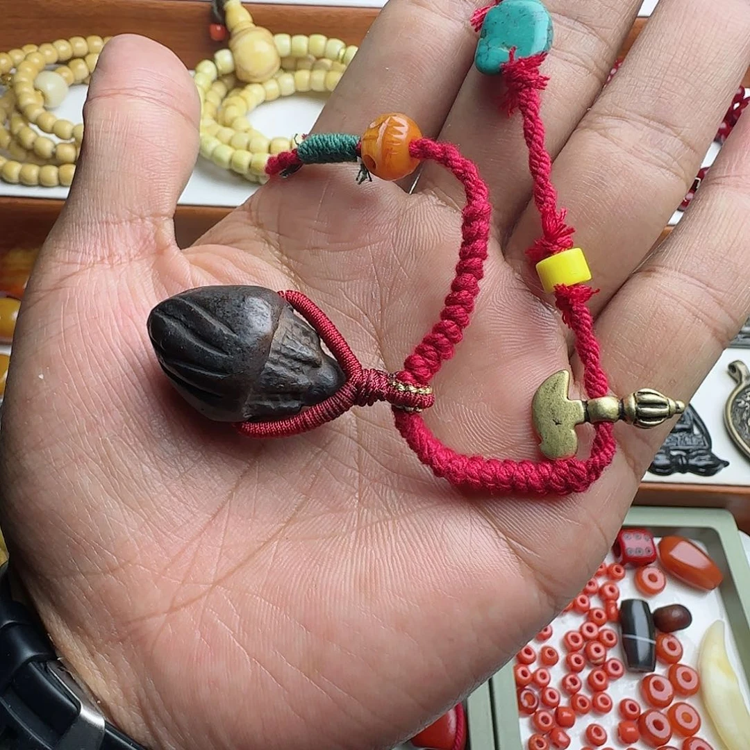 【闪购商品】手串/手链橄榄核扎西德勒