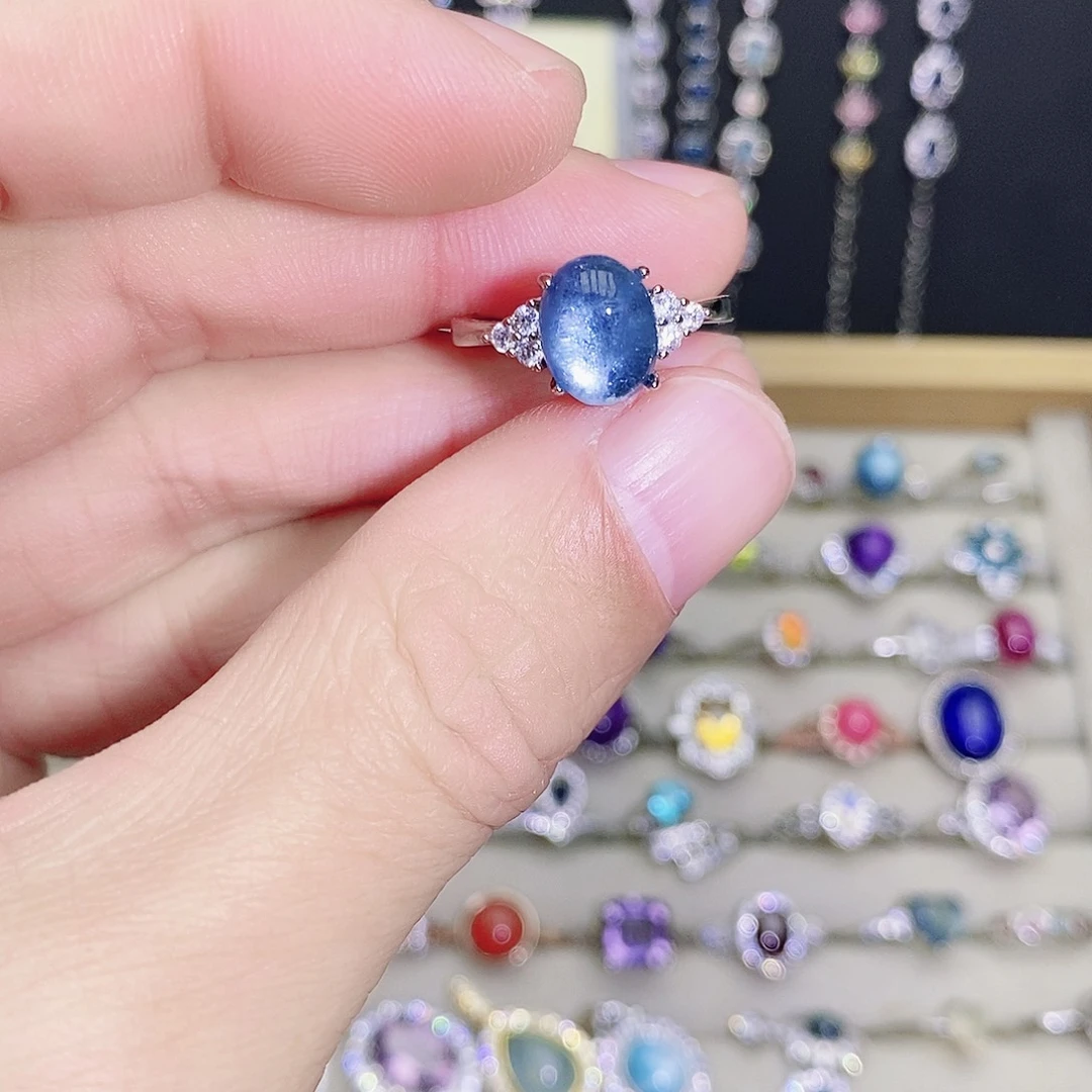 未镶嵌戒圈海蓝宝石