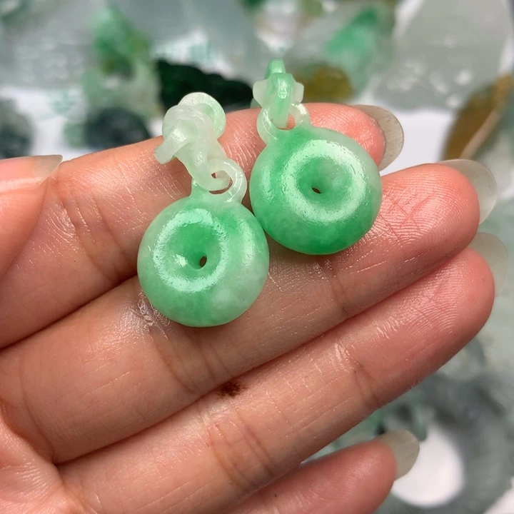 菁***未镶嵌定制翡翠翡翠