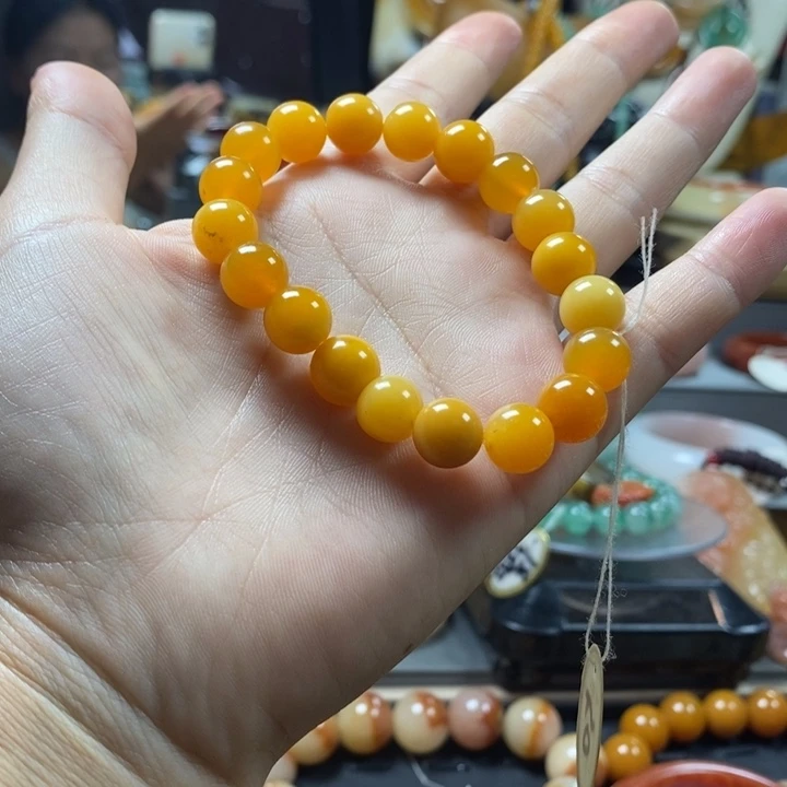 石英质玉（黄龙玉）未镶嵌手镯