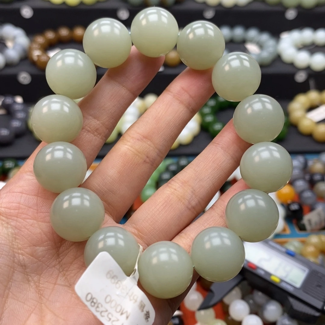 未镶嵌手串和田玉L卡16