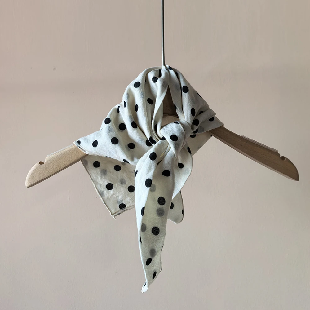 春夏丝巾女款小方巾夏季新款包头巾时尚百搭数码印花围脖 QM5805