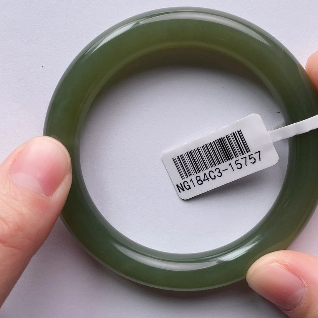 和田玉未镶嵌手镯57