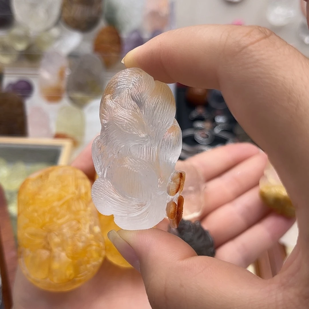 未镶嵌颈饰水晶没*鱼兔毛47