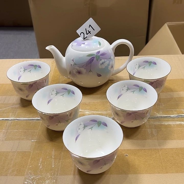 茶宠你的电话打不通啊我在外面