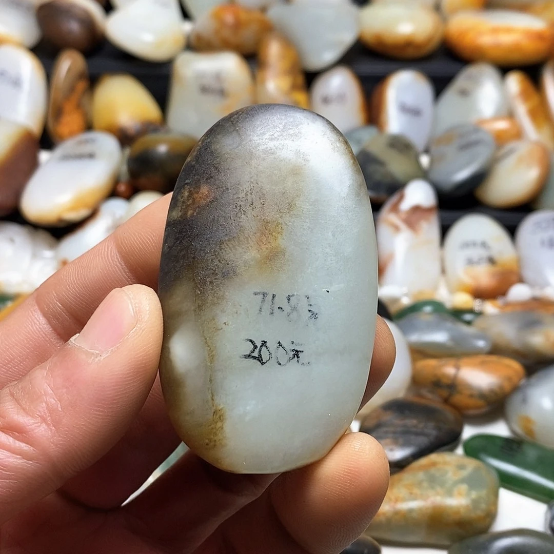 和田玉颈饰未镶嵌吊坠1件198元下2单