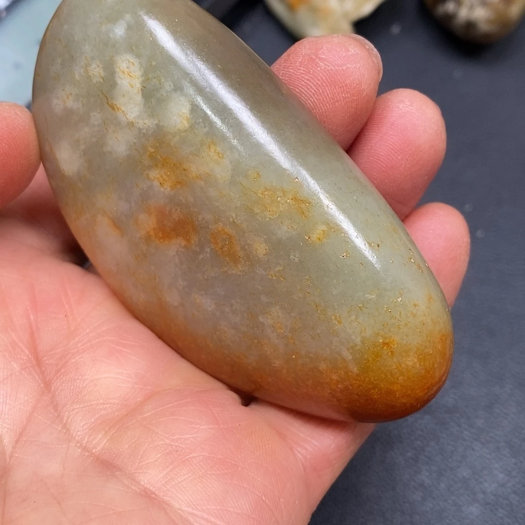 和田玉未镶嵌珠宝奇石