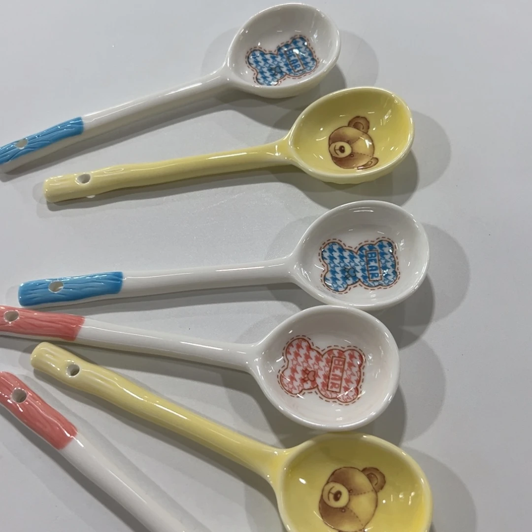 摆件微瑕品介意别拍谢谢！