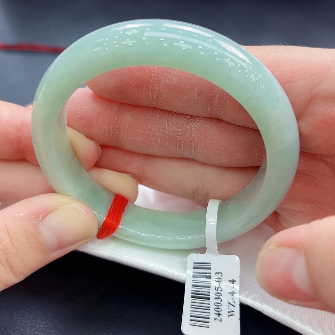 翡翠手镯未镶嵌手镯55