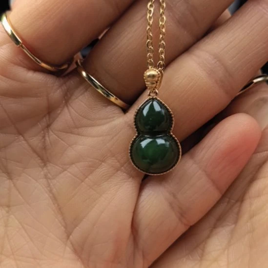 和田玉（碧玉）未镶嵌戒指吊坠