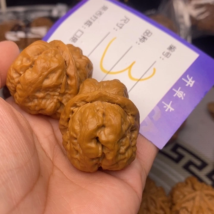 把件桃核風****雲3号蛤蟆头