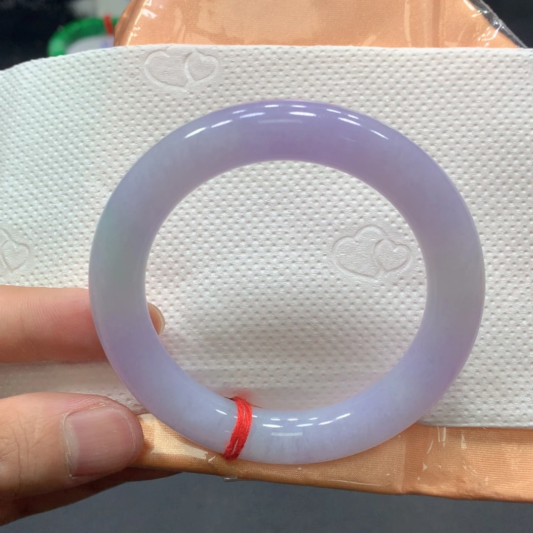 翡翠未镶嵌手镯（圆镯）翡翠