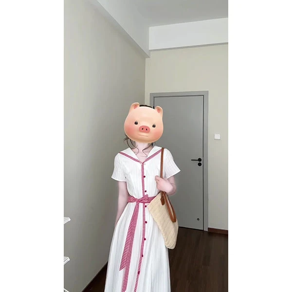 法式白色海军领连衣裙子女夏季2025新款爆款气质绝美特别漂亮长裙