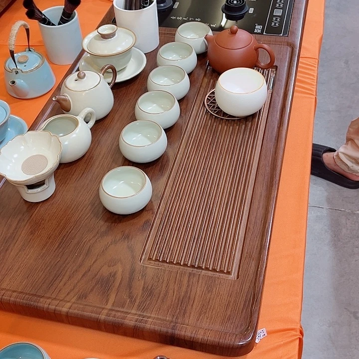 茶盘比利时啊老婆吃吃肉吃吃比赛