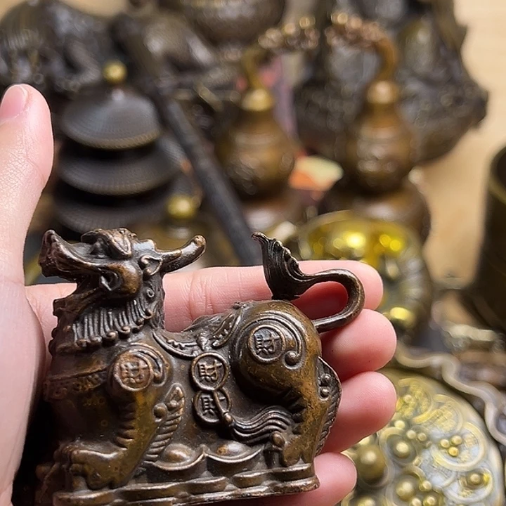 精美铜器，点击下单