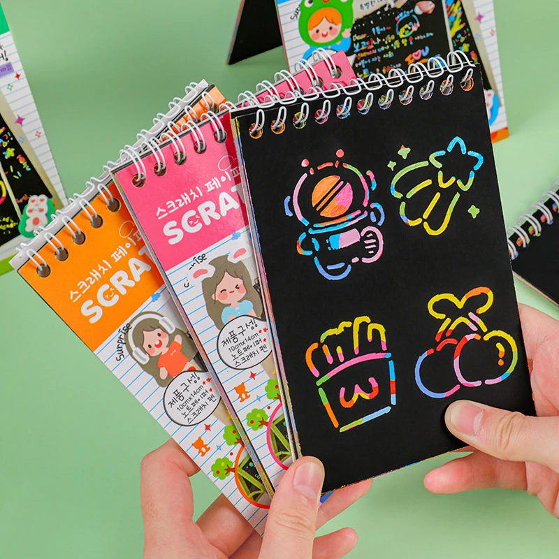 福利儿童DIY刮画本创意炫彩涂鸦本幼儿园美术用品学生文具画画本