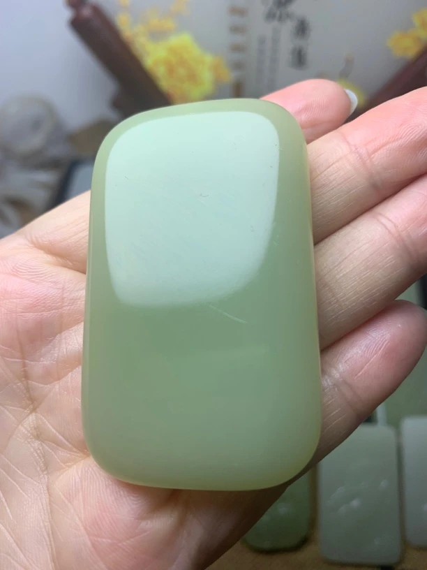 居家玉石装饰配件盆景装饰。