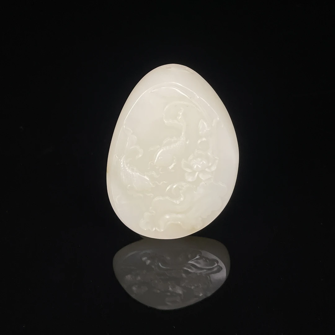 GS292595/清代和田玉连年有余挂件/上海西香记