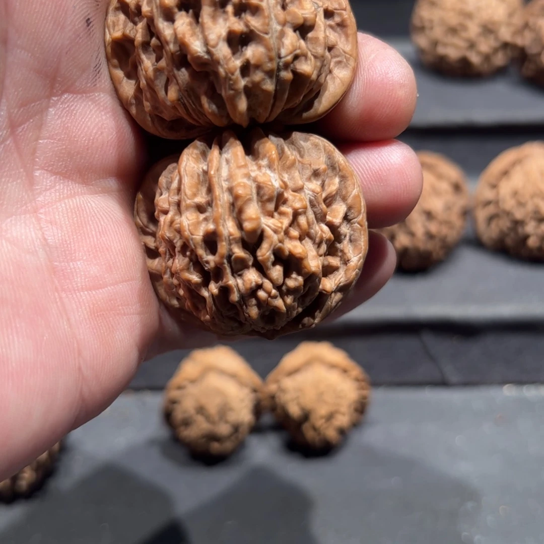 文玩核桃把件小***9四座楼