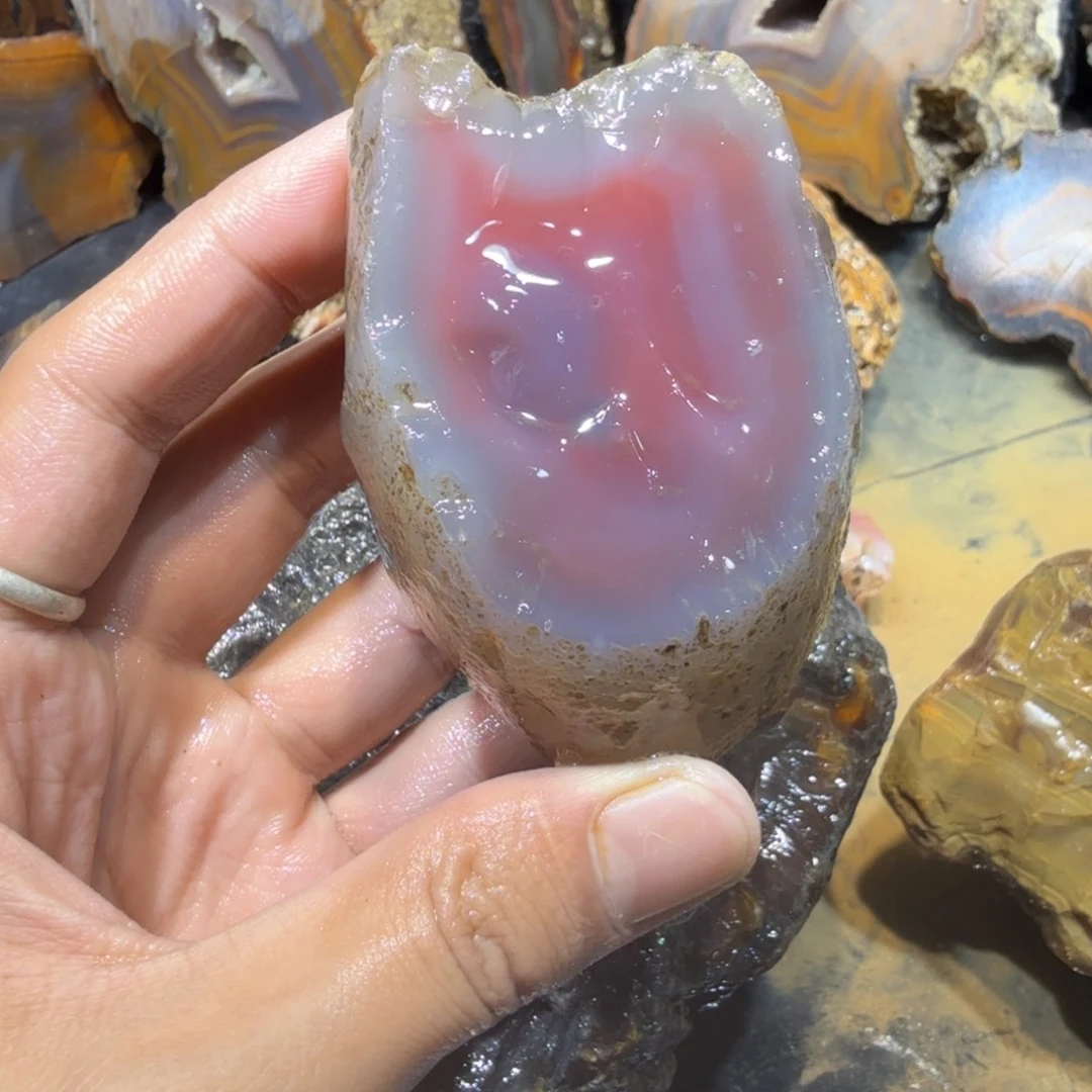 午***半未镶嵌玛瑙/玉髓珠宝半成品
