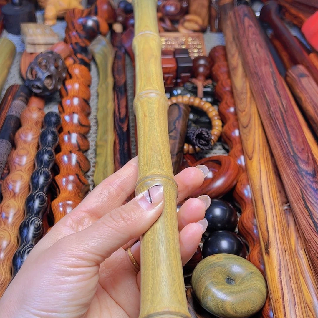 维腊木（绿檀）用****7绿毯