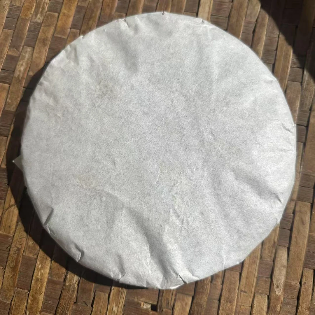 【建梅茶厂】2017年 老布朗 生茶357g 带茶样 饼130
