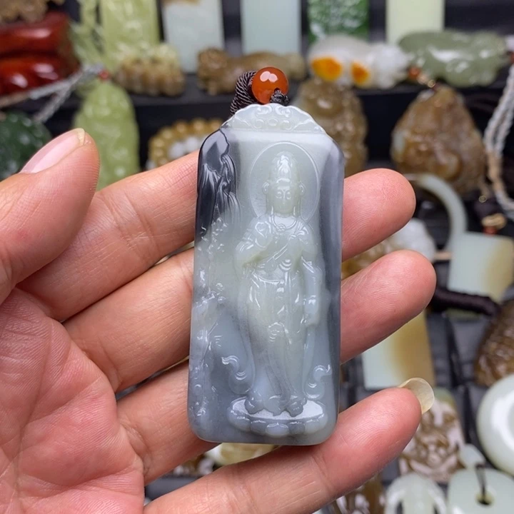 和田玉（糖玉）未镶嵌颈饰