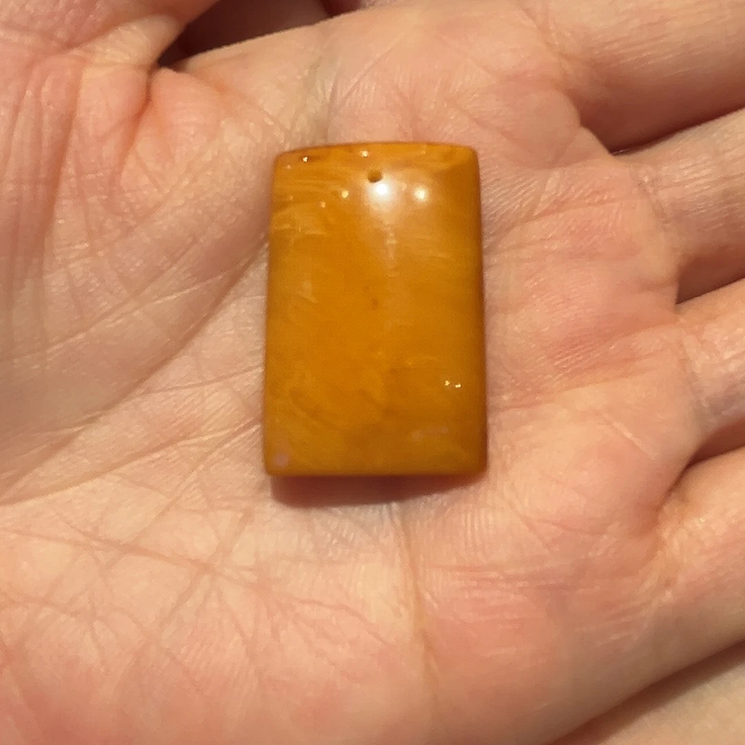 琥珀颈饰未镶嵌蜜蜡牌