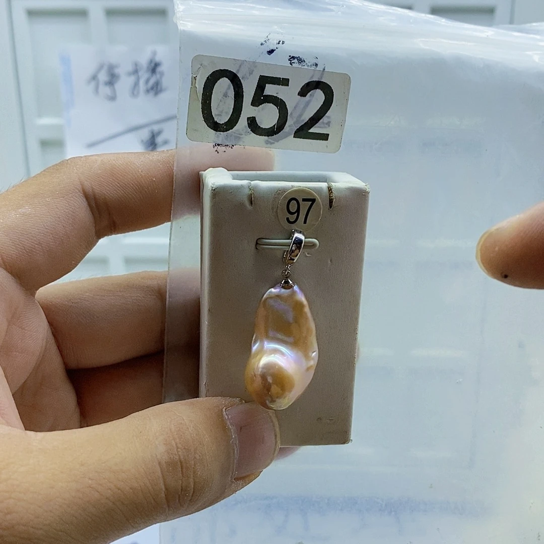 颈饰合金淡水珍珠
