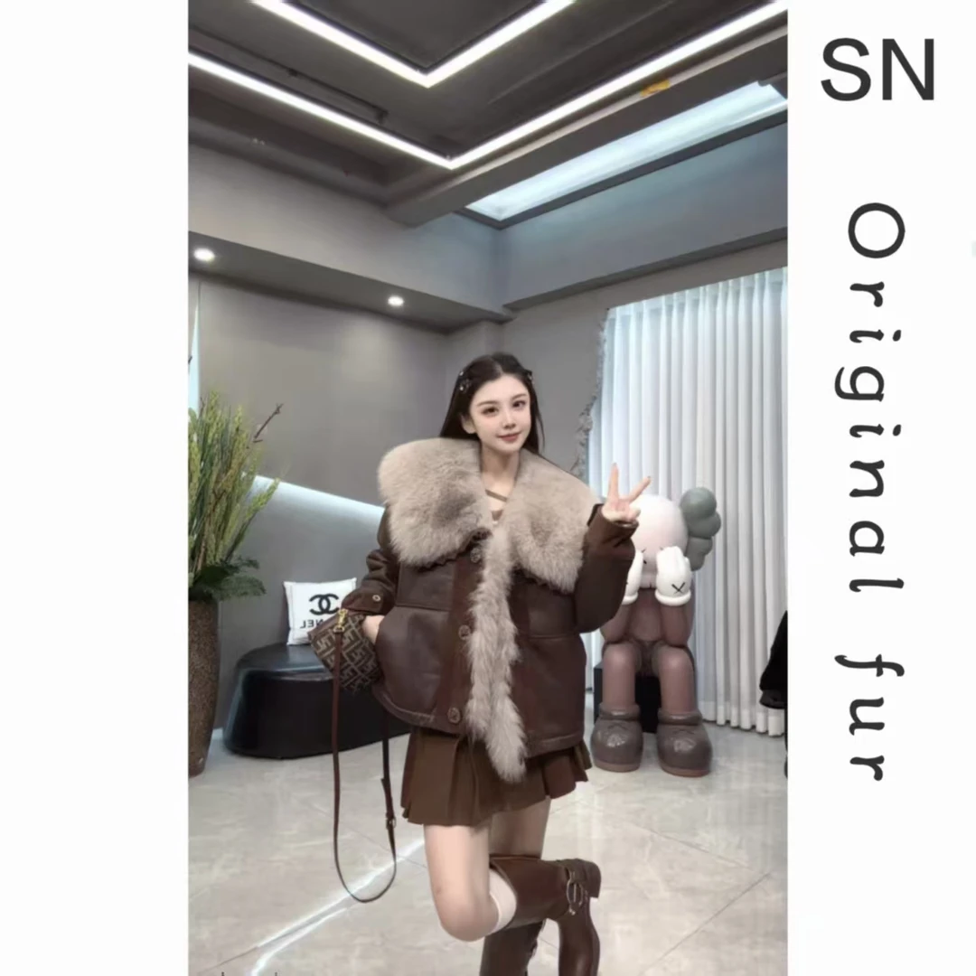 SN原创SN2597设计师复古风狐狸毛领皮毛一体外套皮草冬季海宁