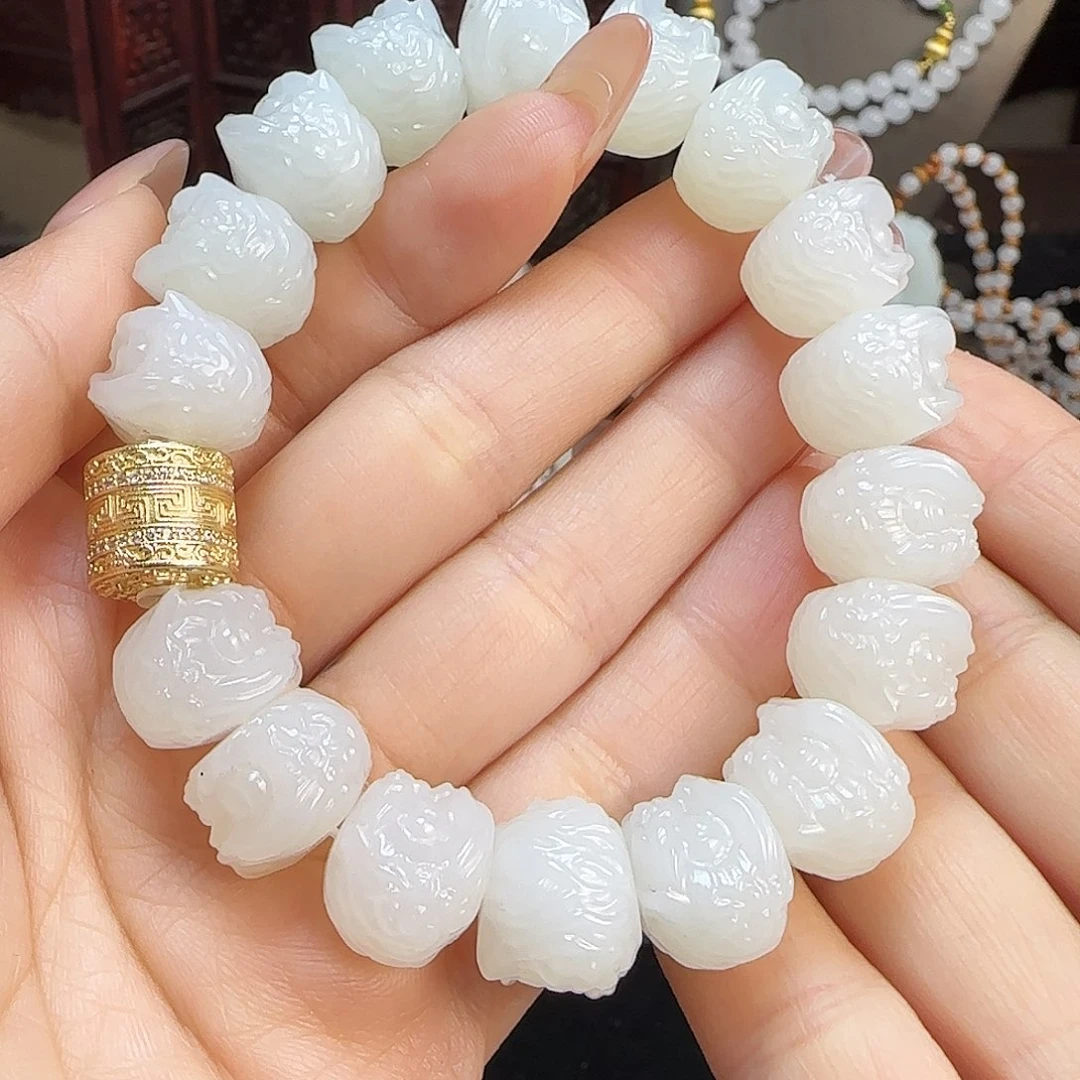 和田玉银S925镶嵌颈饰定制发货