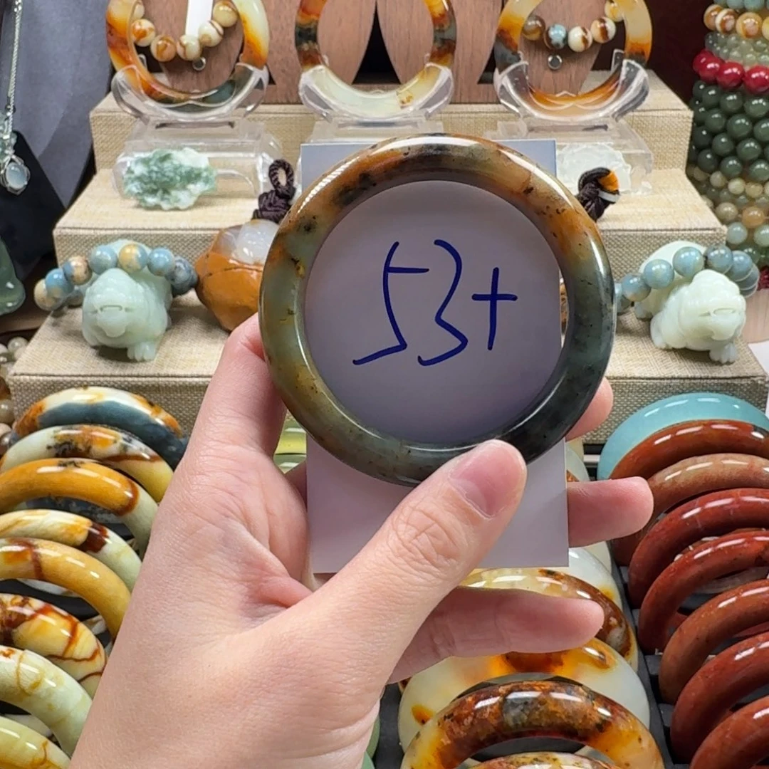 蛇纹石玉未镶嵌手镯26