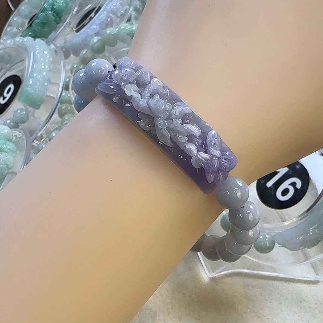 翡翠未镶嵌颈饰5056