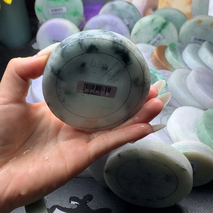 定制翡翠未镶嵌边角料