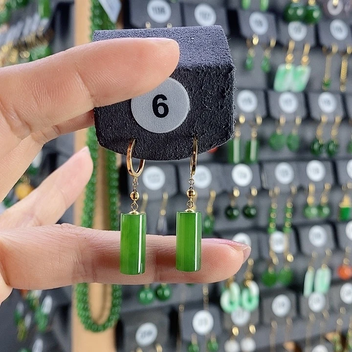 和田玉耳饰18K金镶嵌