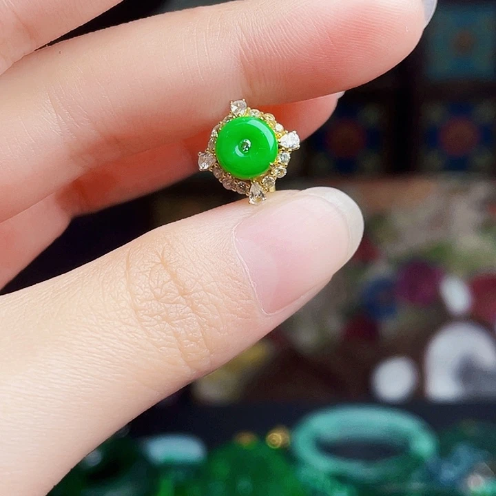 翡翠银S925镶嵌颈饰多样性