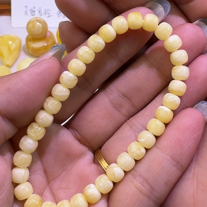 琥珀未镶嵌裸石6.5mm