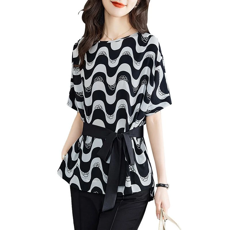 丝柏舍2025夏季新款女圆领显瘦五分袖撞色条纹收腰衬衫S32B1803C