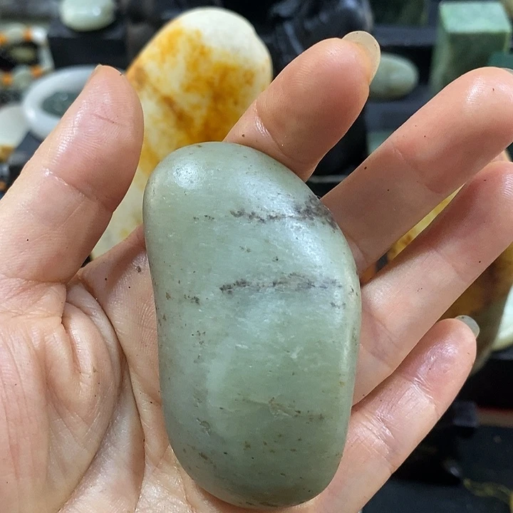 未镶嵌和田玉（糖玉）挂件