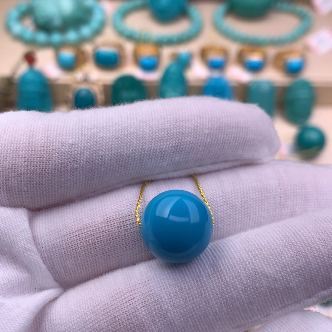 绿松石未镶嵌珠宝奇石13.7