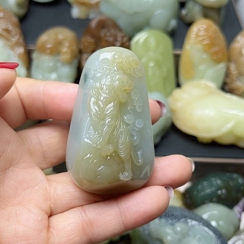 颈饰未镶嵌和田玉森*凌