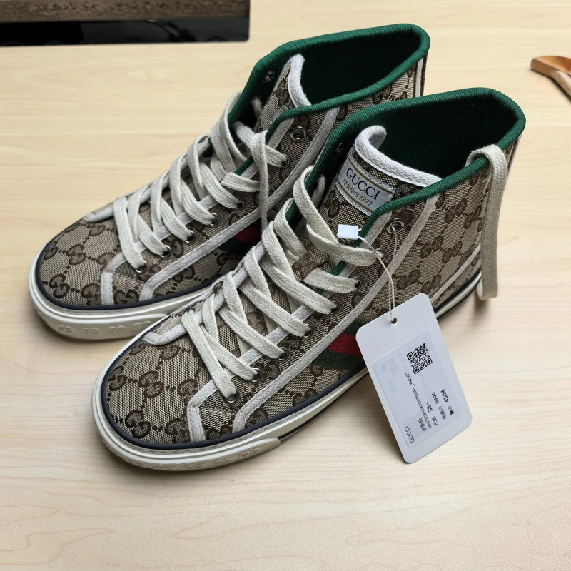 未使用 GUCCI/古驰 运动鞋/38+