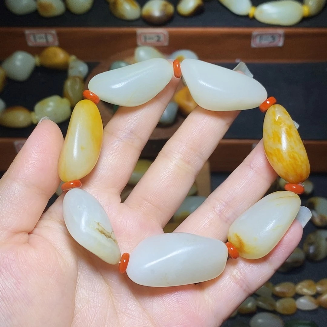 和田玉未镶嵌手链