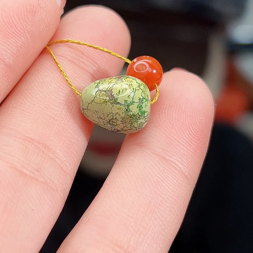 南红玛瑙未镶嵌珠宝奇石