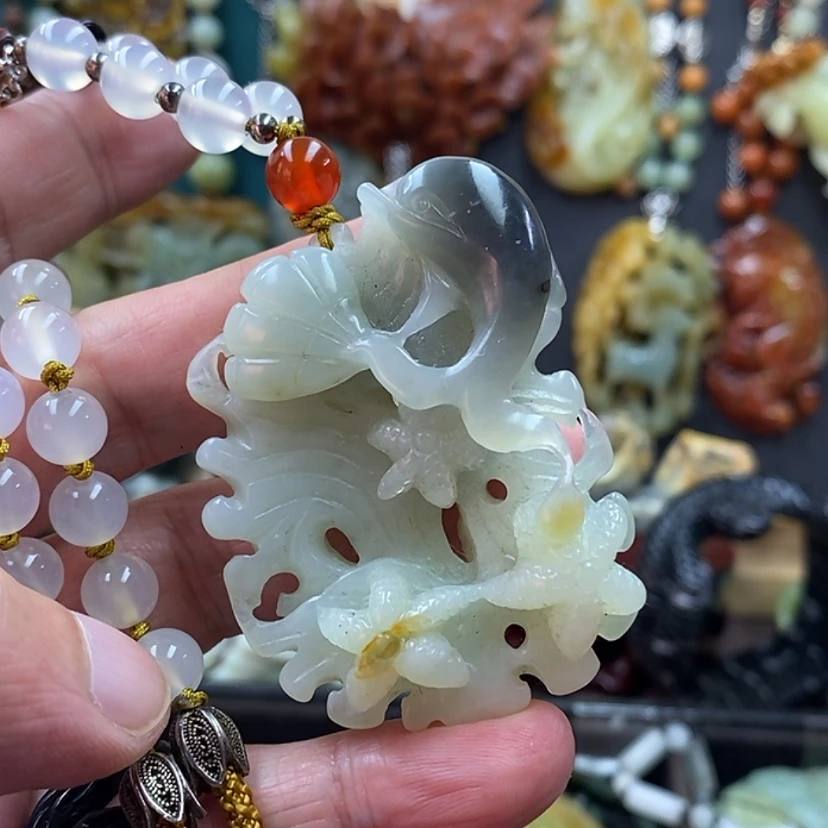 【闪购商品】蛇纹石玉吊坠未镶嵌