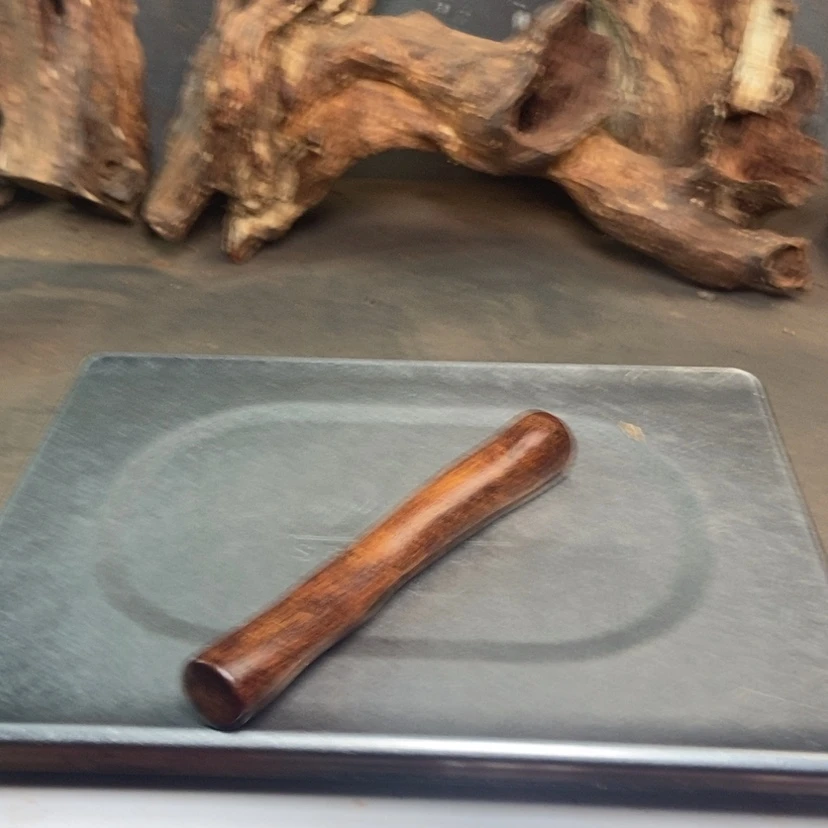 【闪购商品】黄花梨/降香黄檀康*君