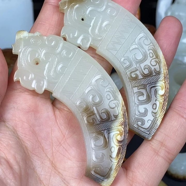 未镶嵌和田玉挂件风****哥